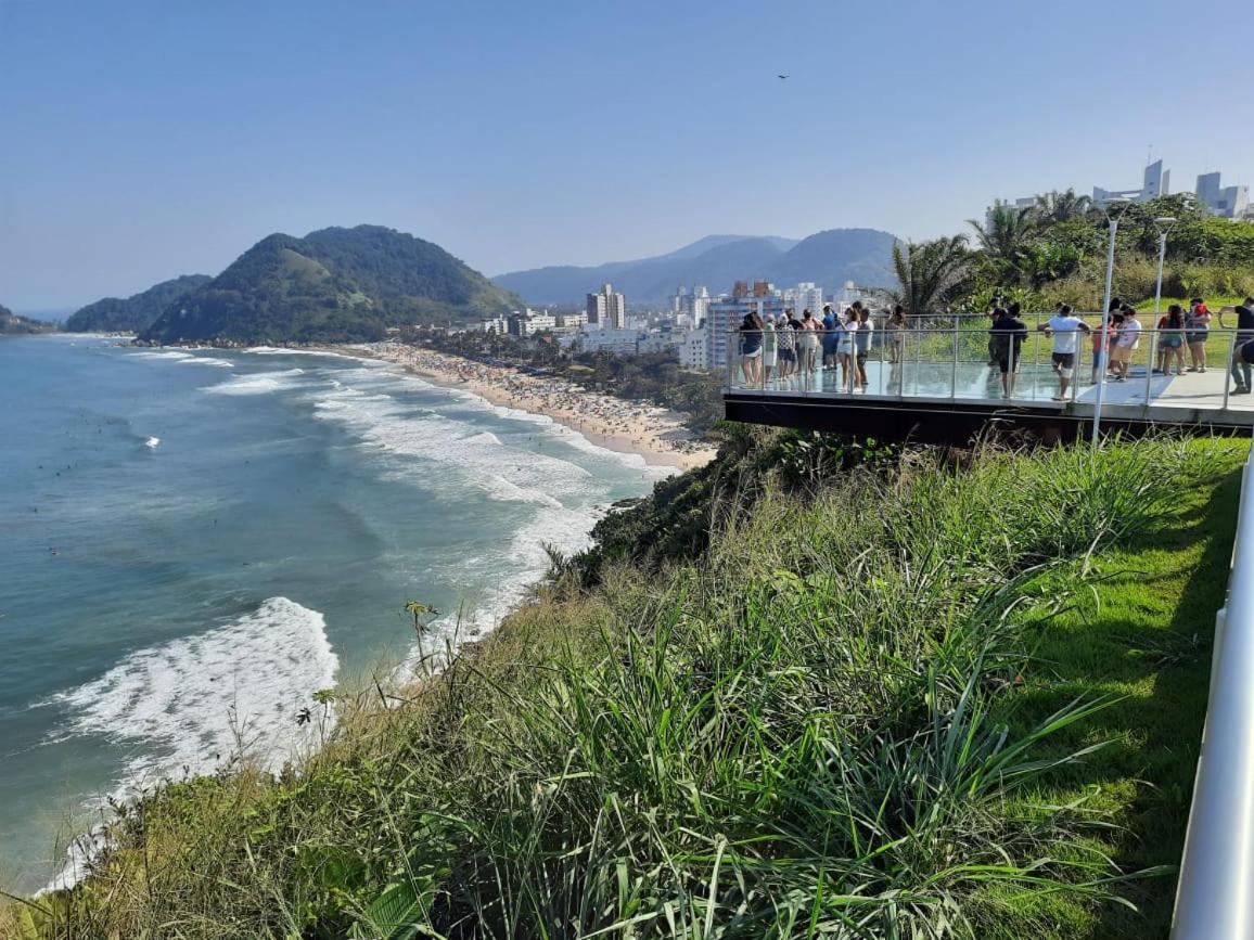 Apartamento Enseada, Guaruja, 3 Dorms, 3 Banhs, 8 Pessoas, 02 Quadras Da Praia, 2 Sacadas, 2 Vagas De Garagem Dış mekan fotoğraf