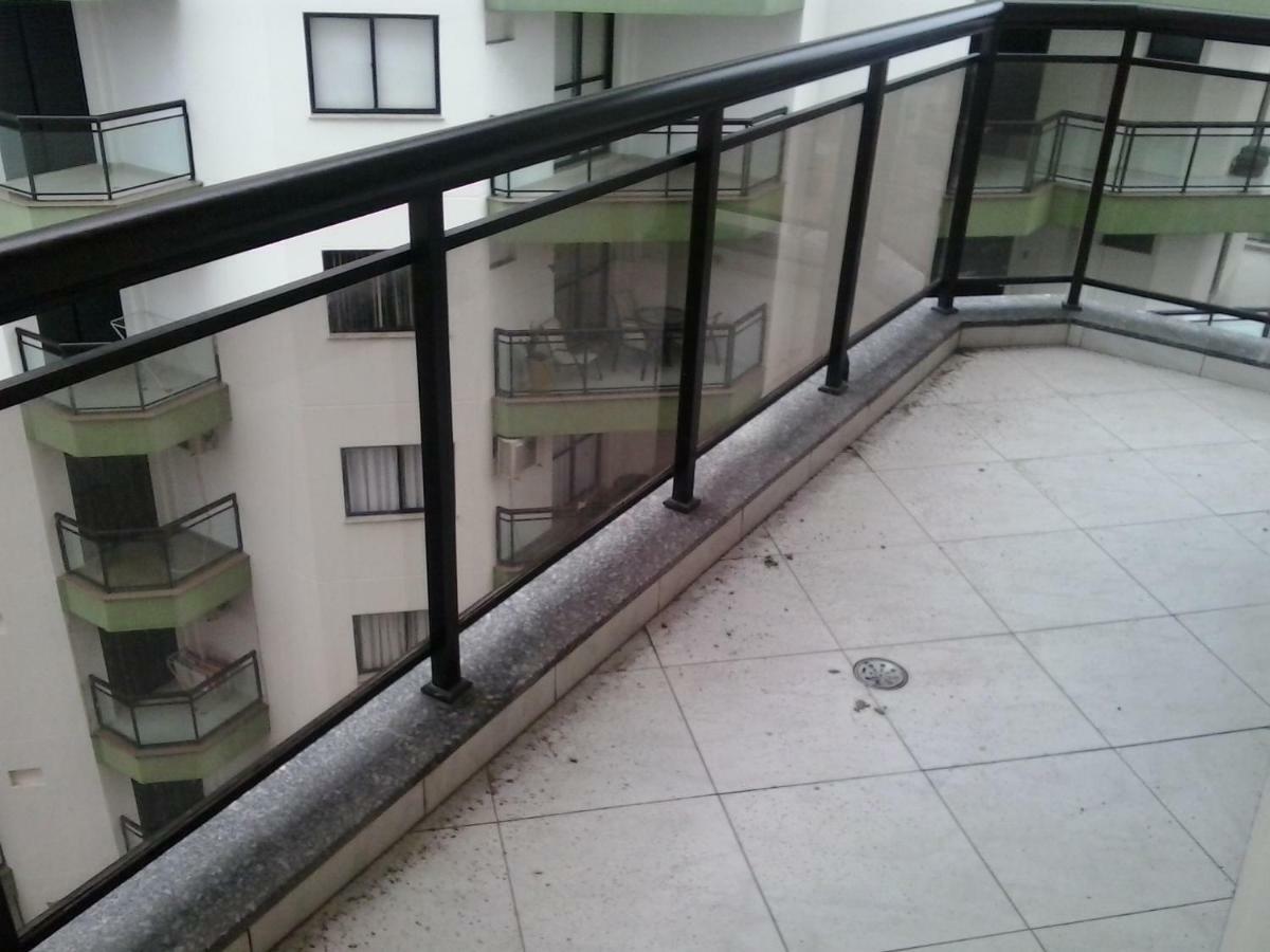 Apartamento Enseada, Guaruja, 3 Dorms, 3 Banhs, 8 Pessoas, 02 Quadras Da Praia, 2 Sacadas, 2 Vagas De Garagem Dış mekan fotoğraf
